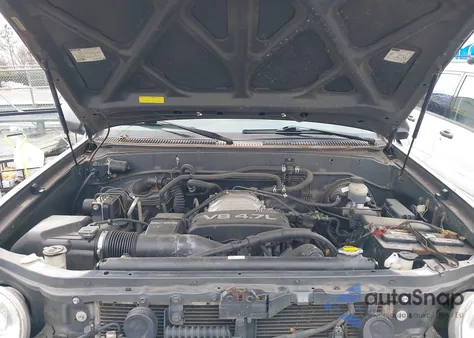 2004 Toyota Sequoia Limited из США, поврежденный, VIN 5TDZT38A84S36010